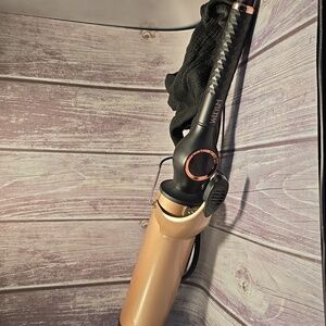 WEEyum NIB professional curling iron 2” inch fast heat 270-450° rose gold**